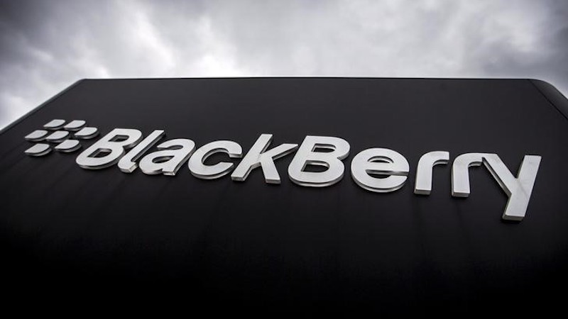 BlackBerry Launches Cybersecurity Software for Self-Driving Cars