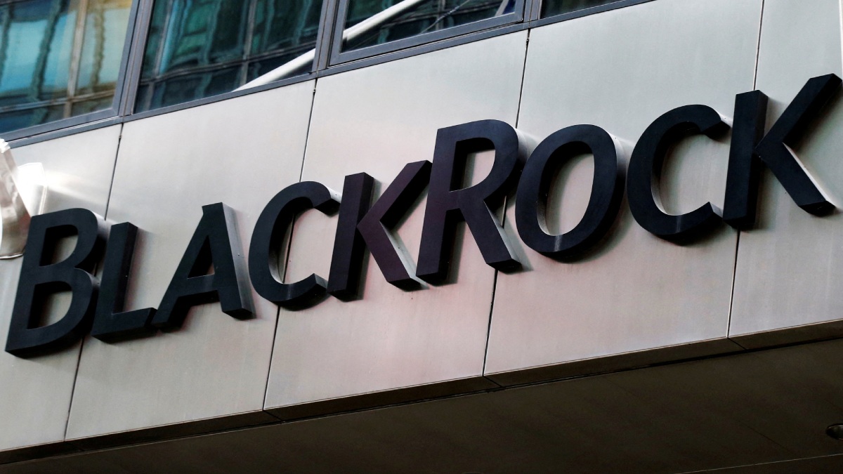 Nasdaq Refiles BlackRock's Bitcoin ETF Application With SEC: Details