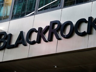 Nasdaq Refiles BlackRock&#039;s Bitcoin ETF Application With SEC: Details