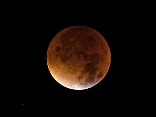 Lunar Eclipse 2021: Blood Moon and Total Eclipse Year Will Appear Today