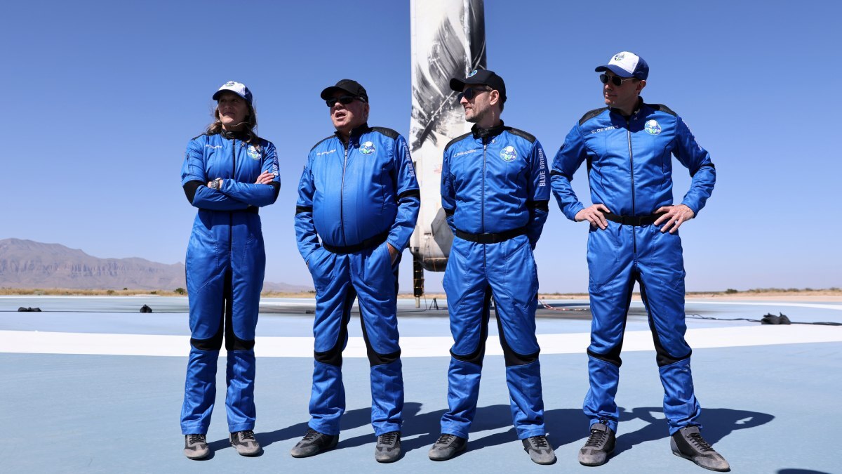 Blue Origin New Shepard Launch: Star Trek Icon William Shatner Becomes World&rsquo;s Oldest Space Traveller
