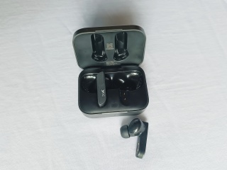 Boat Airdopes 800 Review: Formidable Sound on a Budget