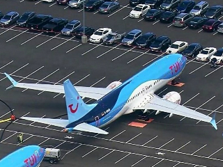 Boeing Papers Show Employees Slid 737 Max Problems Past US FAA