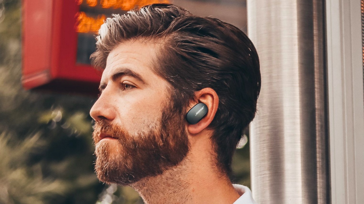 Bose QuietComfort Earbuds and Sport Earbuds Get Swipe Volume Controls Through Firmware Update
