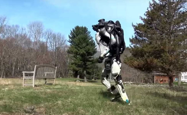 Another Video Of Jogging Humanoid Robot That Scares The Internet