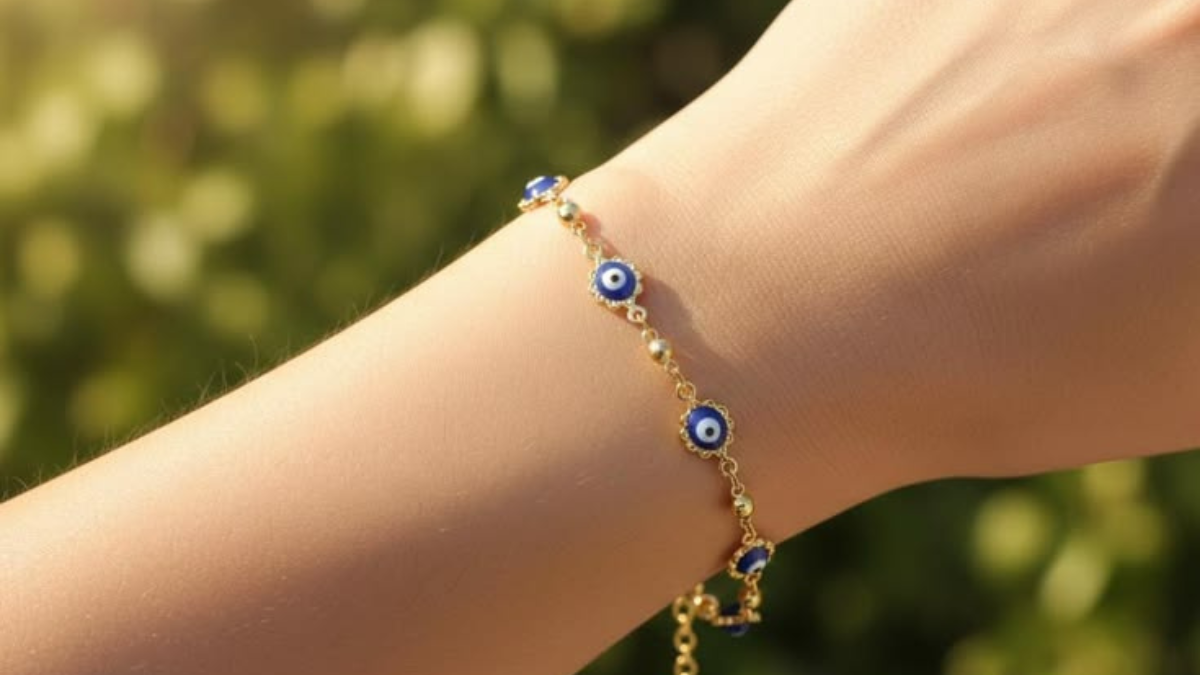 Best Evil Eye Bracelets for Women in India: Silver, Gold-Plated & Beaded Styles
