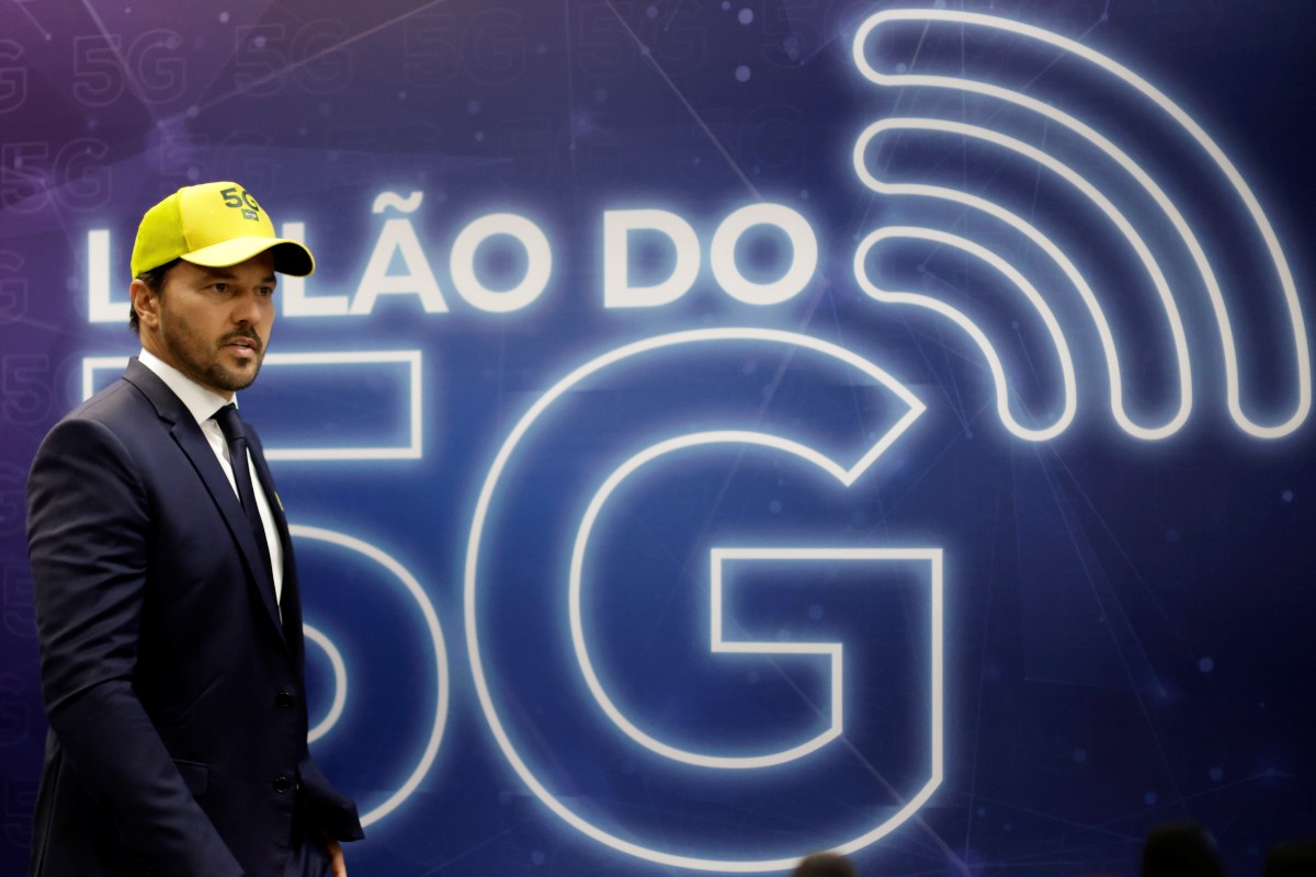 Brazil to Reschedule Auction for Unsold 5G Spectrum, Communications Minister F&aacute;bio Faria Says