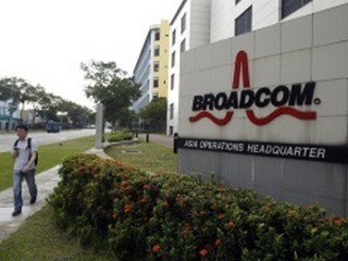 US Orders Broadcom to Give Notice of Steps to Redomicile