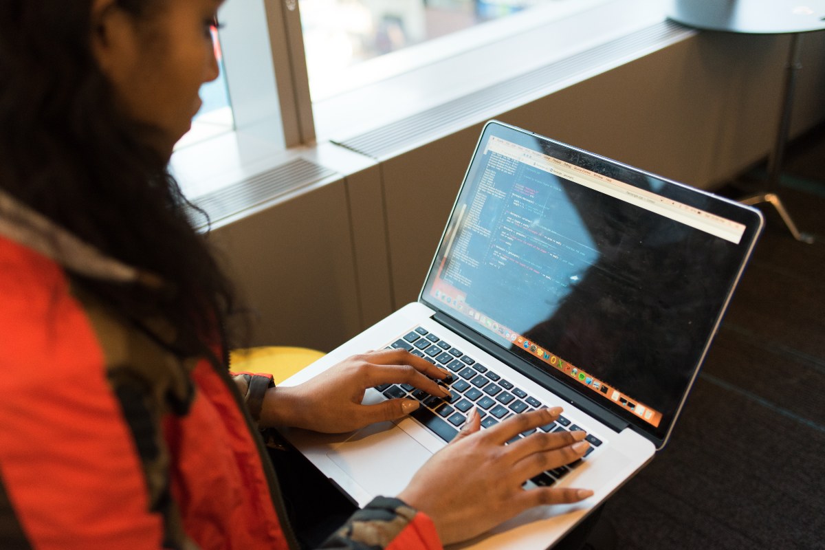 For Bug Hunters in India, Apple Has Become a New Honeypot