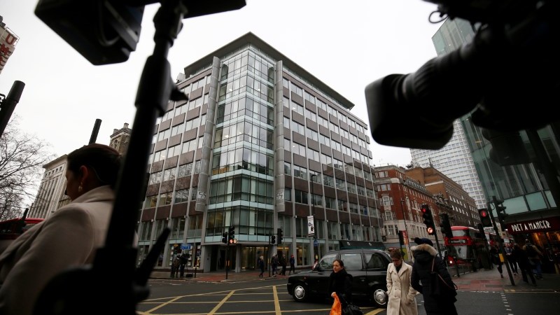 India to Continue Cambridge Analytica Probe Despite Closure Announcement