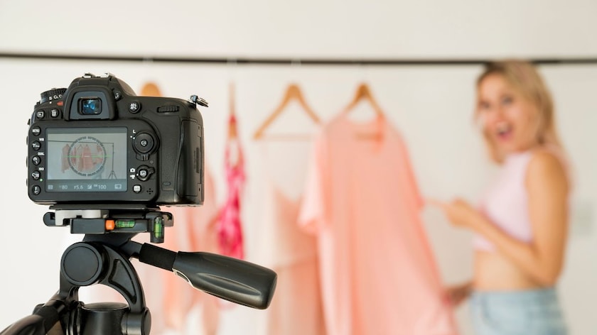 Amazon Great Indian Festival: 5 Best Cameras For Instagram Influencers Amazon Great Indian Festival: 5 Best Cameras For Instagram Influencers