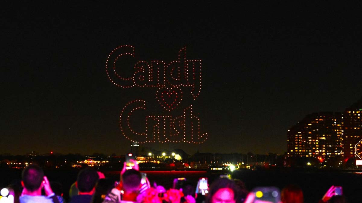 500 Drones Light Up New York Sky to Celebrate Candy Crush's 10-Year Anniversary