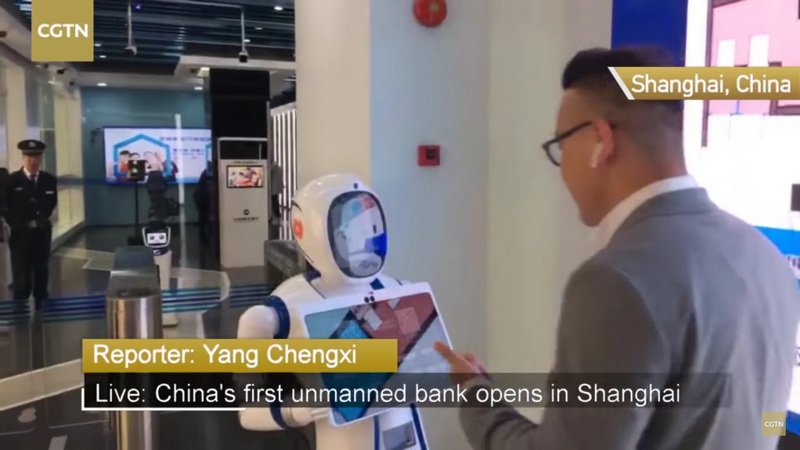 Shanghai Gets Automated Bank With VR, Robots, Face Scanning