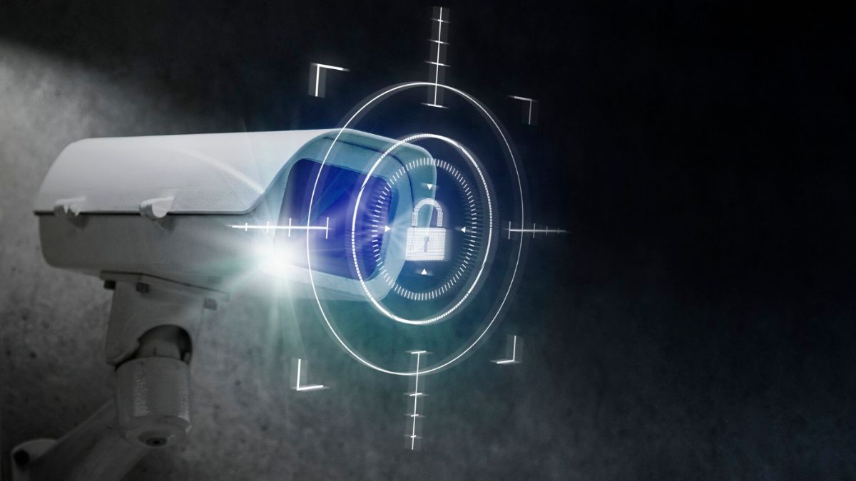 Talk Back to Visitors: Best CCTV Cameras with Mic and Speaker for Home Security