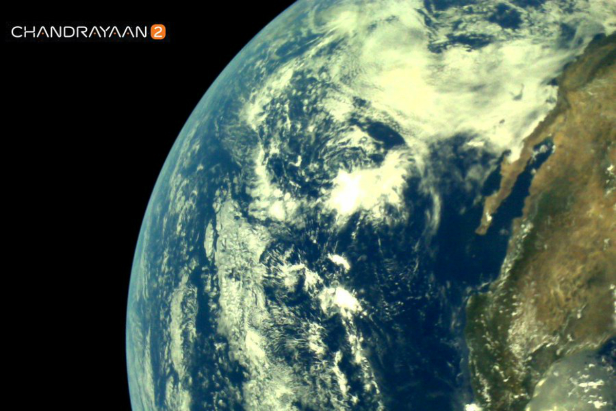 ISRO's Chandrayaan-2 Shares Its First Pictures of Earth Taken by Its LI4 Camera