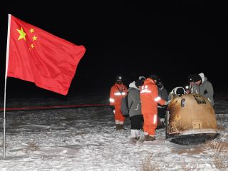 China to Share Moon Samples Brought to Earth by Chang&rsquo;e 5 Probe With Other Countries