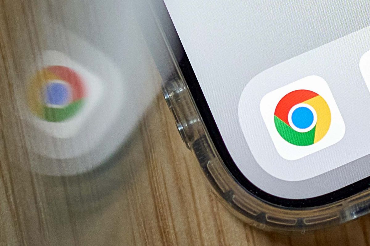 Google Chrome Worth &lsquo;Upwards of $50 Billion,&rsquo; Browser Rival Says
