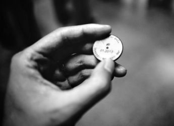 MIT Engineers Create Miniature Zinc-Air Batteries for Cell-Sized Robots, Revolutionising Autonomous Technology