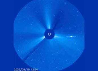 Sun Erupts with Powerful Solar Flare, Sending Plasma Toward Earth