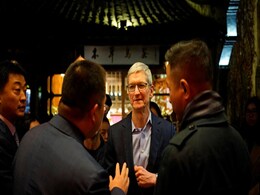 Apple Should Address Youth iPhone Addiction, Say Two Large Investors Apple Should Address Youth iPhone Addiction, Say Two Large Investors