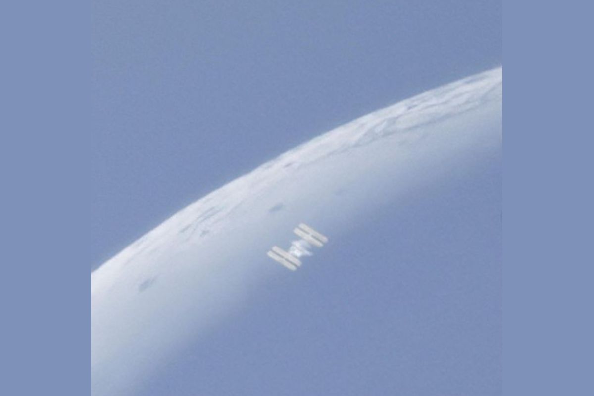 International Space Station Cruises Across the Moon, Caught in Sunlight: Watch the Video