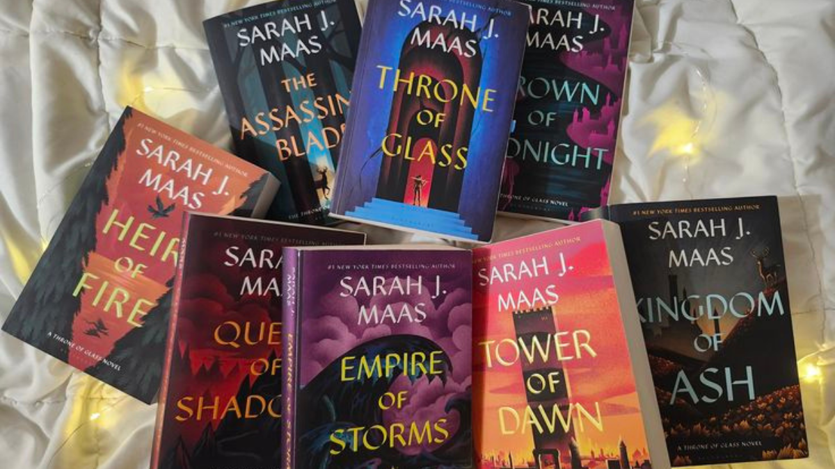 Best Sarah J. Maas Books: Complete Reading Guide For Fantasy Lovers