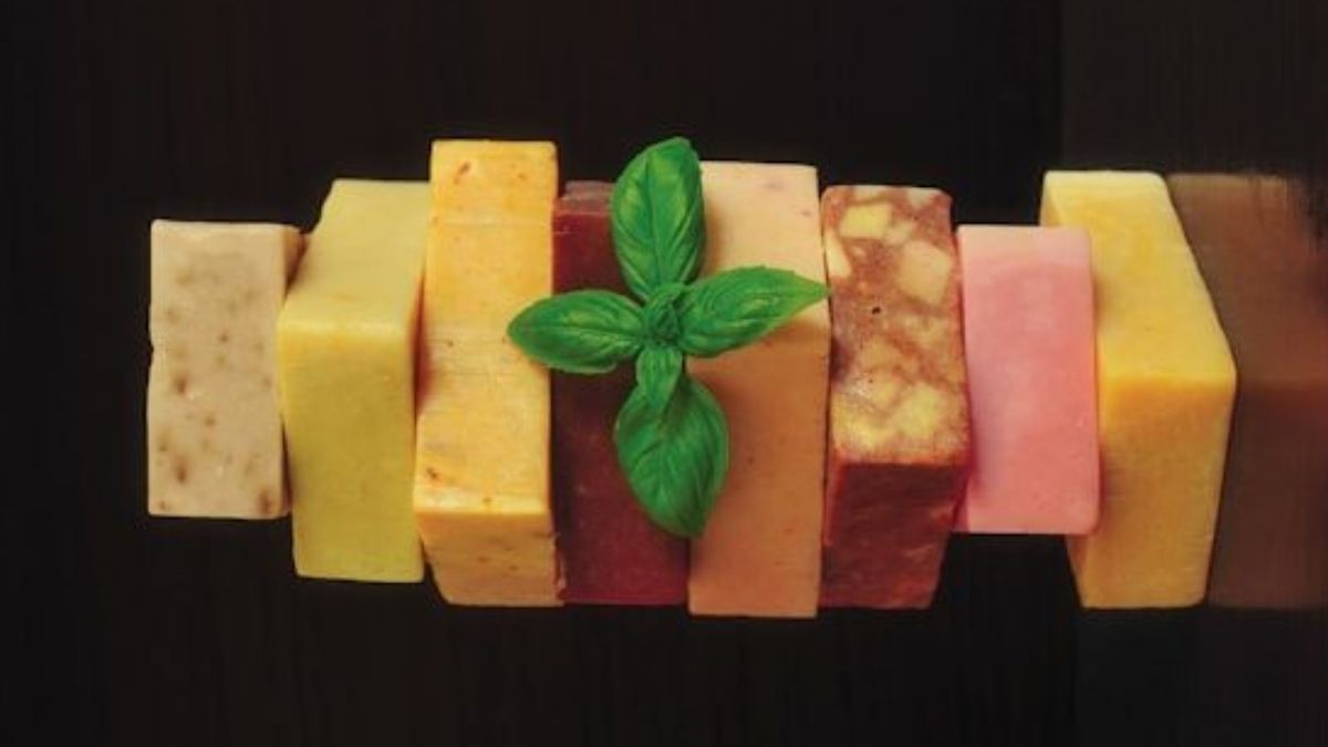 Best Chemical-Free Soaps Under Rs. 299 for Glowing, Healthy Skin