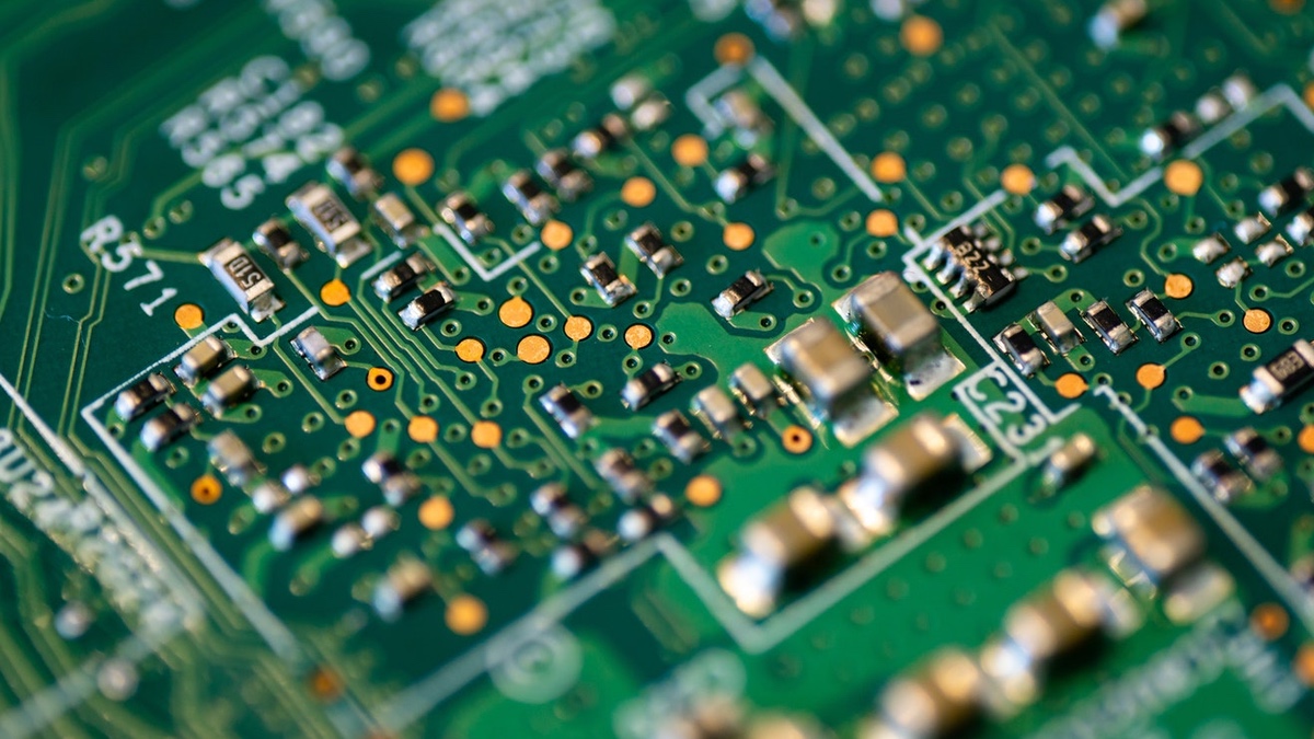 US President Joe Biden Pushes Congress to Pass $52 Billion Bill to Boost US Chip Production