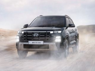 Hyundai Creta EV and Kia Carens EV Spied Together: Here&#039;s Everything You Need to Know