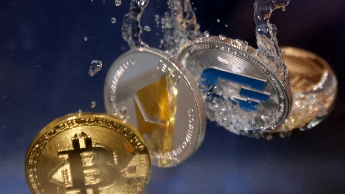 Credit Agricole's CACEIS Registers as Digital Asset Custody Provider With French Regulator AMF