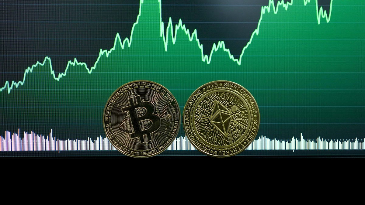 Bitcoin Rebounds Above $84,000 as Whale Buying Counters ETF Outflows