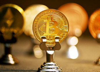 Bitcoin Holds Near $62,500 as Crypto Investors Remain Cautious Ahead of US Inflation Data