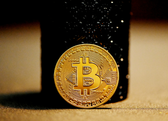 Bitcoin Drops Below $61,000 as Crypto Sector Grapples With Inflation Worries