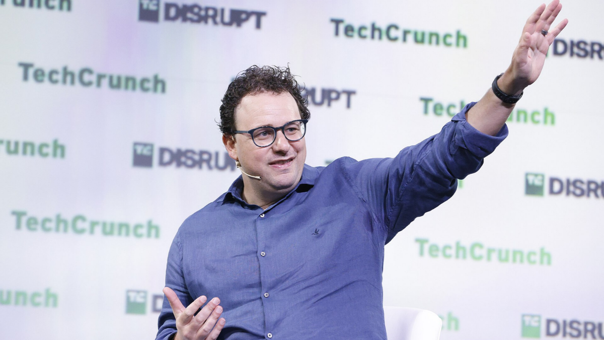 AI Leaders Reach Consensus: Amodei, Altman, Musk, and Hassabis on Extinction Risks