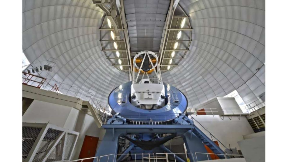 Is the Universe Slowing Down? Astronomers Detect Signs of Fading Dark Energy