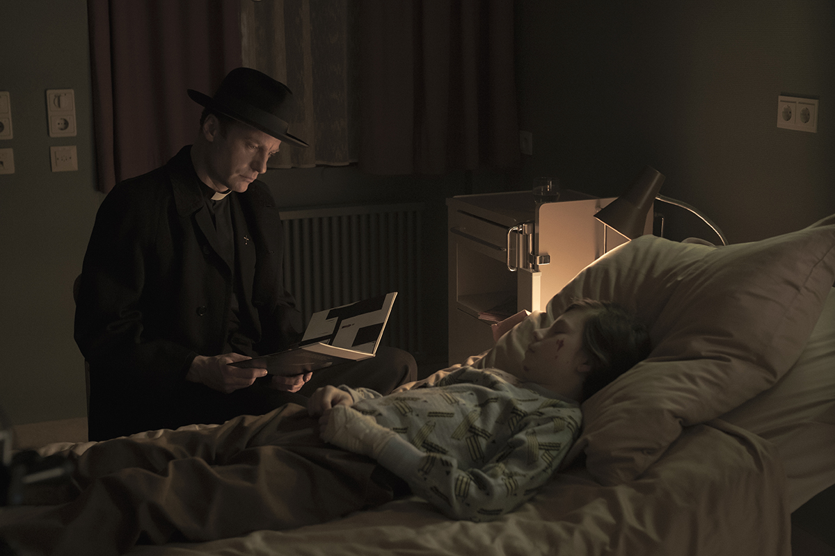 Dark Season 3 Teaser Trailer Unveiled, Release Date Set for June 27