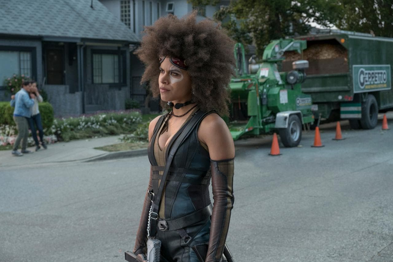 deadpool 2 domino Deadpool 2