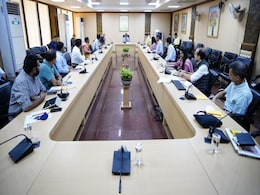 Delhi Government Launches Shopping E-Portal Dilli Bazaar, to Go Live in December Delhi Government Launches Shopping E-Portal Dilli Bazaar, to Go Live in December