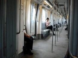 Delhi Metro Token Purchase, Smart Card Recharge Now Available via Banking Apps Delhi Metro Token Purchase, Smart Card Recharge Now Available via Banking Apps