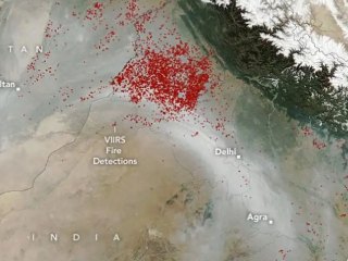 Delhi Pollution: NASA Image Depicts &#039;River of Smoke&#039; Covering City, Partly Caused by Stubble Burning