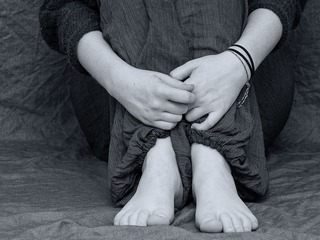 Social Media Linked to Higher Risk of Depression in Teen Girls: Study