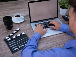 Kerala to Work Towards Achieving Complete Digital Literacy, Educate Children on Cyberspace Threats, CM Says