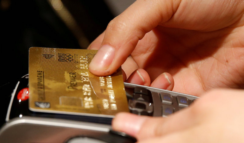 Cashless Society Getting Closer, Survey Finds