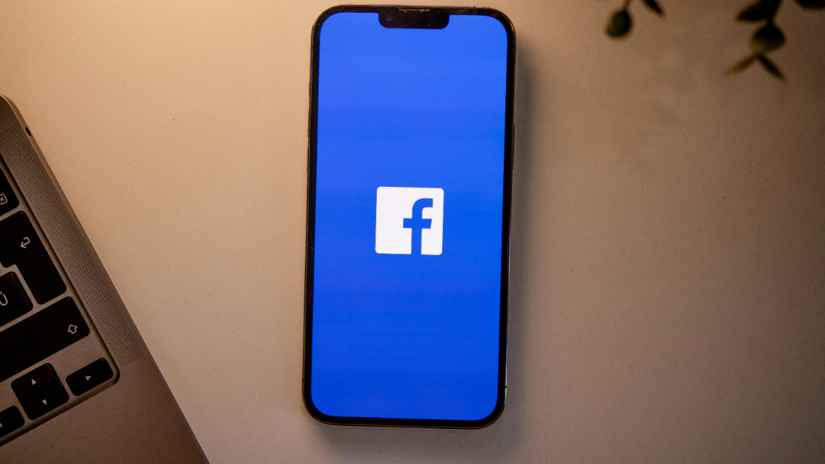 হ্যাক হয়ে যাওয়া Facebook অ্যাকাউন্ট কীভাবে ফেরত পাবেন? জেনে নিন পদ্ধতি