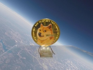 YouTuber Sends Dogecoin to Space on Weather Balloon as Tribute to Elon Musk