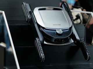 Dreame Cyber X Unveiled at IFA 2025 as the World&rsquo;s First Stair-Climbing Robot Vacuum Cleaner