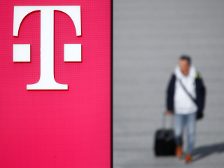 Deutsche Telekom Tests Mobile Antenna in Earth&rsquo;s Stratosphere