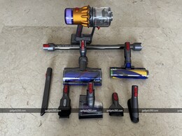 Dyson V12 Detect Slim Vacuum Cleaner Review: Now With Lasers! Dyson V12 Detect Slim Vacuum Cleaner Review: Now With Lasers!