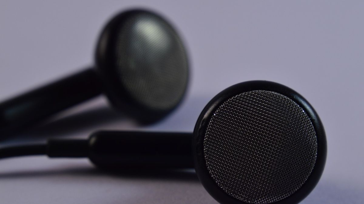 Noise of the Myntra Sale: A Complete Look at Earbuds Deals