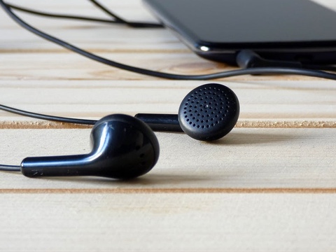 The Best Headphones Under Rs. 1,000